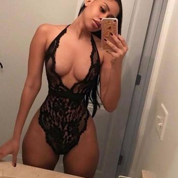Juli, 24  female escort, Bronx