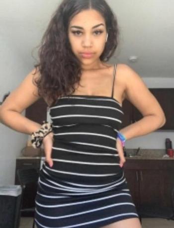 Chica, 26  female escort, Bronx