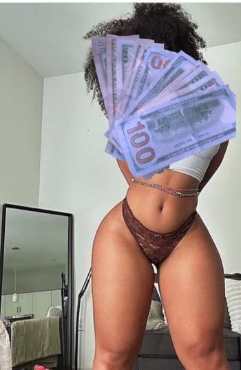 Monique, 25  female escort, Bronx