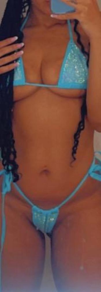 Nessa, 21  female escort, Bronx