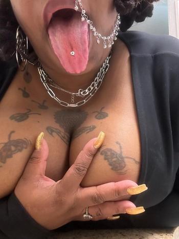 645-207-2317, 40  female escort, Bronx