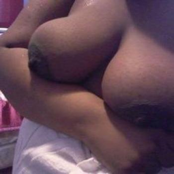 Juicy , 29  female escort, Bronx